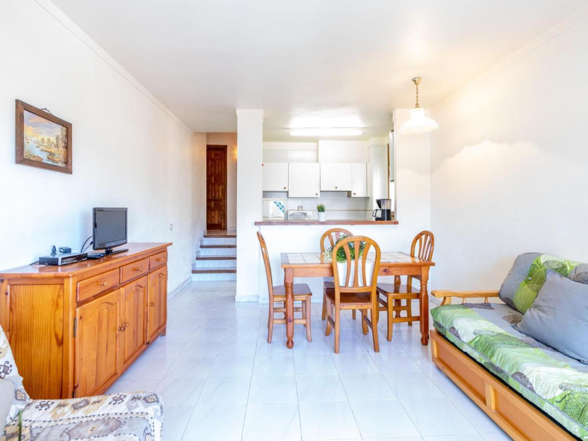 Apartment Els Jardins III By Interhome Roses Bagian luar foto