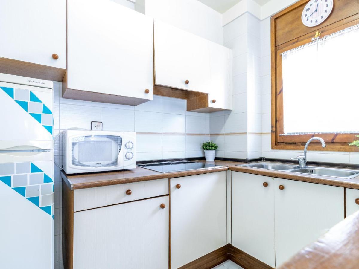 Apartment Els Jardins III By Interhome Roses Bagian luar foto